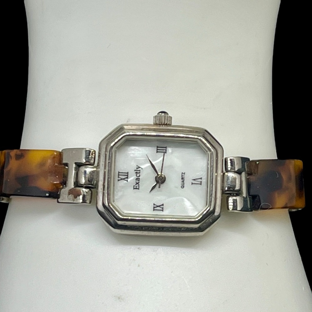 VTG Exactly Women’s Quartz Watch Silver-Tone MOP Dial Tortoise Shell Bracelet